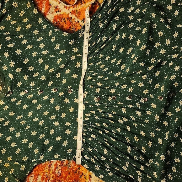 Nostalgia floral crinkle dress vintage from the 90s - Picture 15 of 16